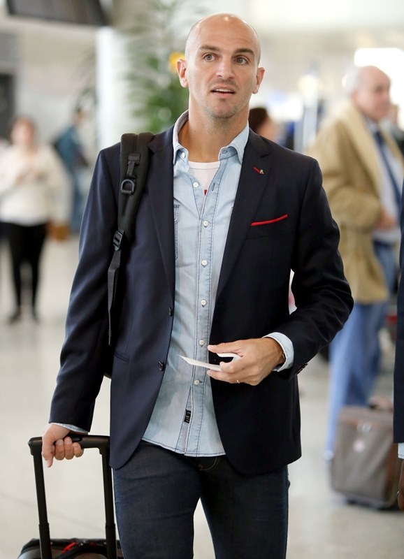 Ολυμπιακός: Έφυγε για Καζακστάν (photos)