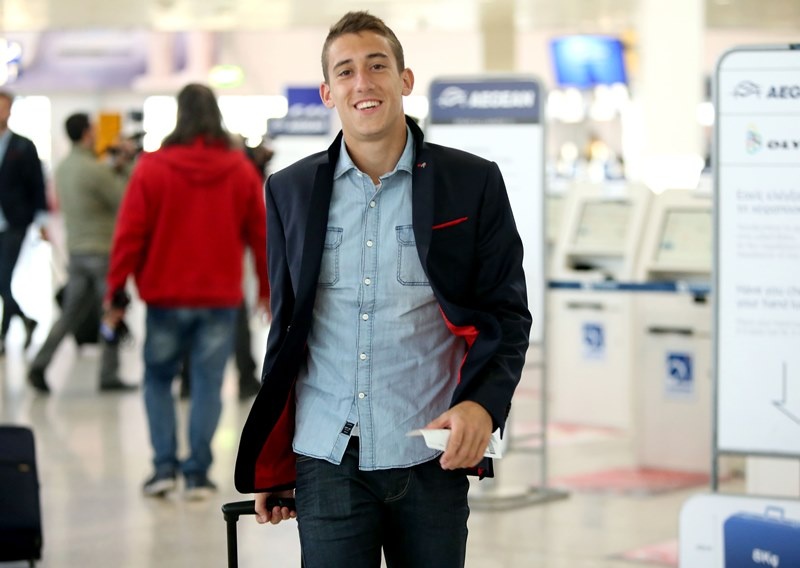 Ολυμπιακός: Έφυγε για Καζακστάν (photos)