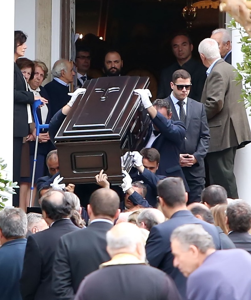 Tο τελευταίο αντίο στον Ανδρέα Βγενόπουλο (photos)