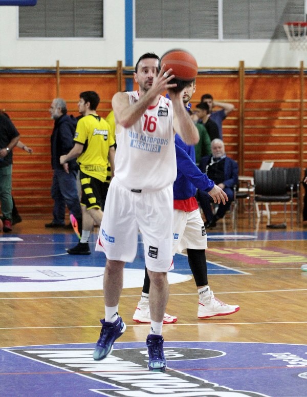 Ταξίδι στην Λευκάδα για το «Basket Αγάπης»