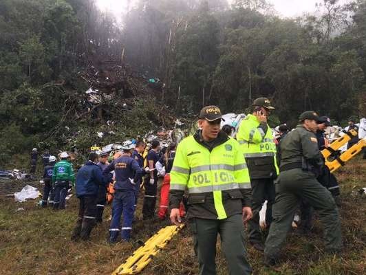 Τραγωδία στην Κολομβία: Συγκλονιστικές εικόνες με το πρώτο φως της μέρας (photos)