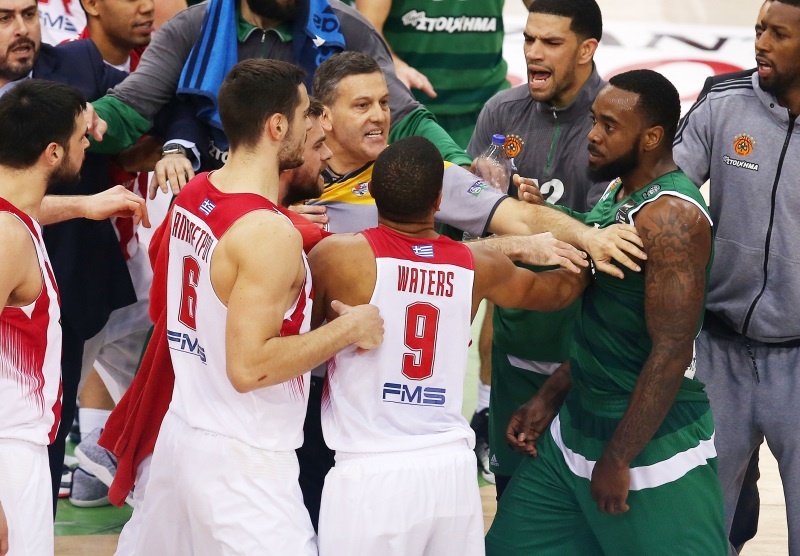 Ολυμπιακός-Παναθηναϊκός Superfoods: Ένταση Παπανικολάου-Ρίβερς! (photos)