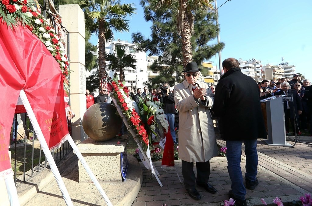 Ο Ολυμπιακός τίμησε τα θύματα της Θύρας 7