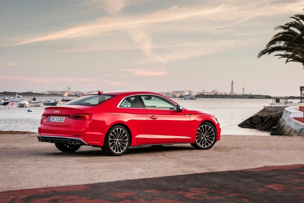 Νέο Audi A5 Coupé και Sportback: Η απόλυτη σπορ φαντασίωση