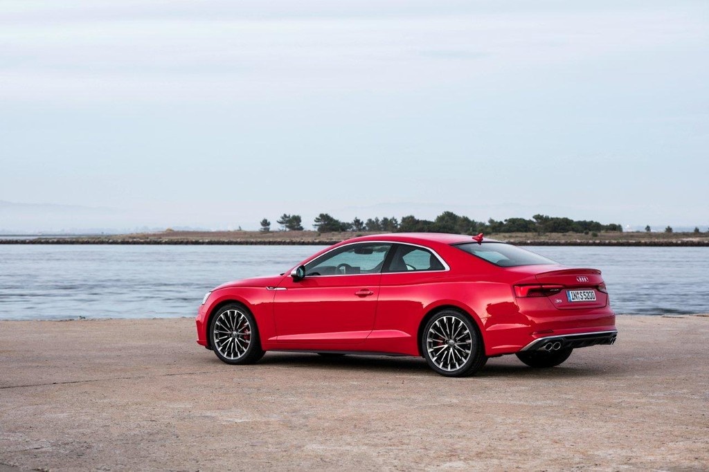 Νέο Audi A5 Coupé και Sportback: Η απόλυτη σπορ φαντασίωση