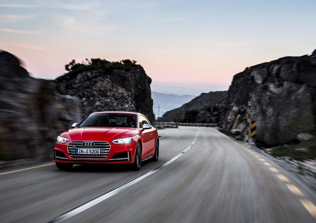 Νέο Audi A5 Coupé και Sportback: Η απόλυτη σπορ φαντασίωση