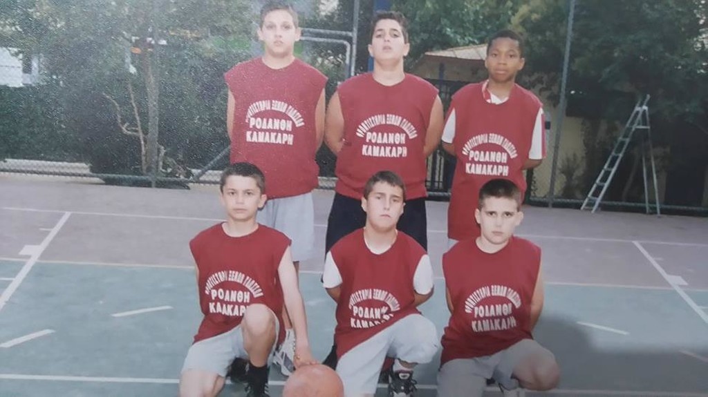 Ο Αντετοκούμπο έγινε γκράφιτι στο γήπεδο του Τρίτωνα