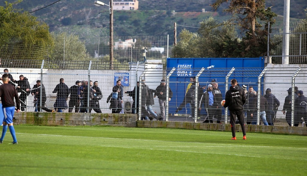Το ξύλο της… αρκούδας στα Περιβόλια (photos)