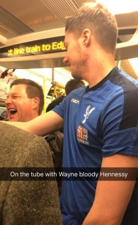 Επικός: Παίκτης της Κρίσταλ Πάλας γύρισε μετά το ματς με την Τσέλσι με το μετρό!