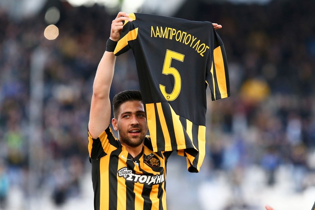 Η ιδιαίτερη αφιέρωση του Μπακασέτα (photo)