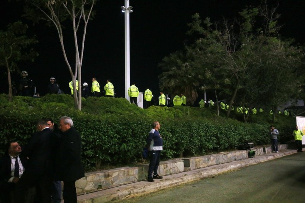 ΑΕΚ-Ολυμπιακός: Καρέ-καρέ οι εντάσεις του ΟΑΚΑ!