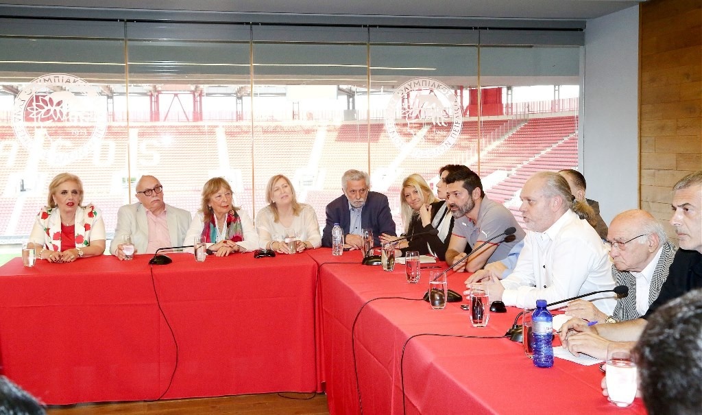 Ολυμπιακός: «Ο πόλεμος έχει περάσει σε άλλο επίπεδο»