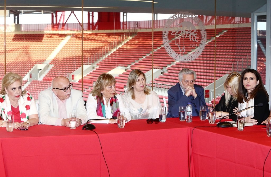 Ολυμπιακός: «Ο πόλεμος έχει περάσει σε άλλο επίπεδο»