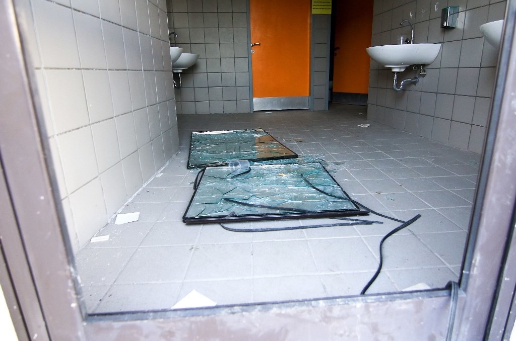 Τελικός Κυπέλλου: Σοκάρουν οι εικόνες με τα αίματα στο Πανθεσσαλικό!