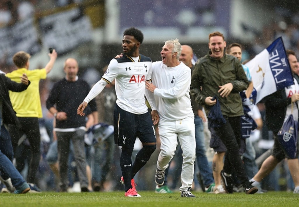 Τρομερές σκηνές: Χαμός στο «White Hart Lane» που κατεδαφίζεται μετά από 118 χρόνια