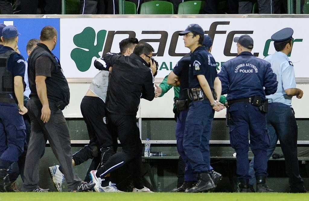 Καρέ-καρέ τα επεισόδια στο Παναθηναϊκός-ΠΑΟΚ