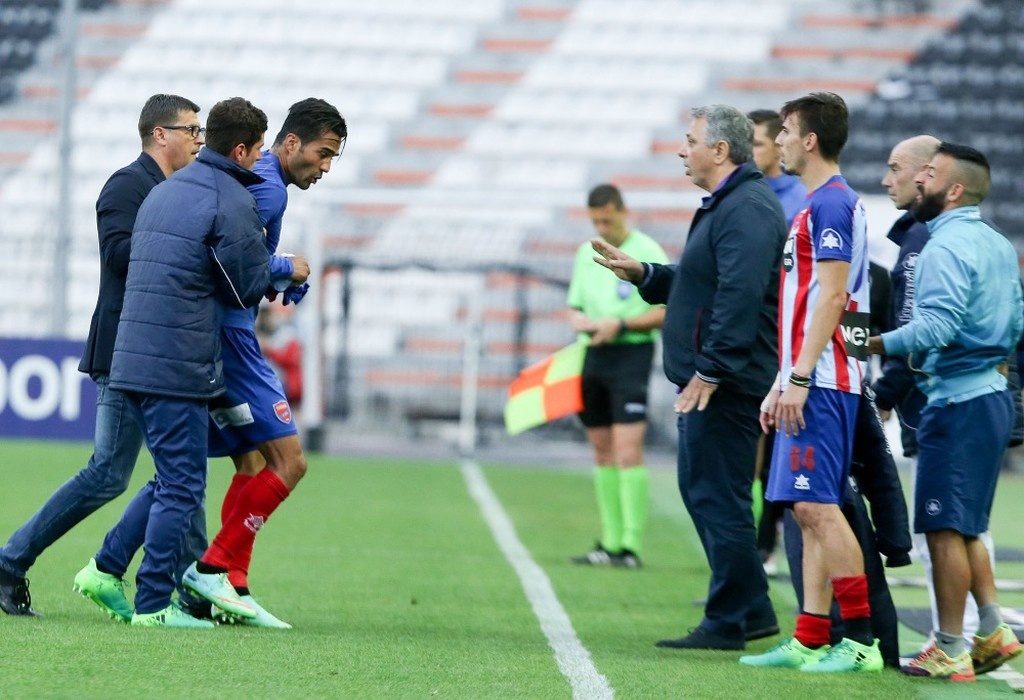 Έξαλλος ο Μασούντ - Δείτε τι έκανε στην Τούμπα