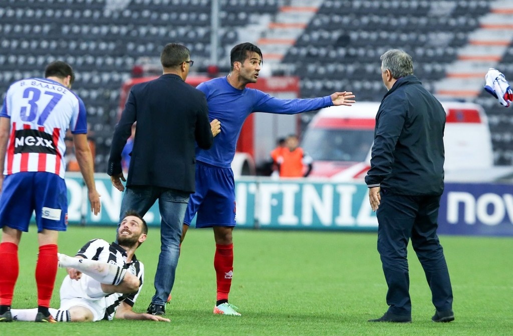 Έξαλλος ο Μασούντ - Δείτε τι έκανε στην Τούμπα