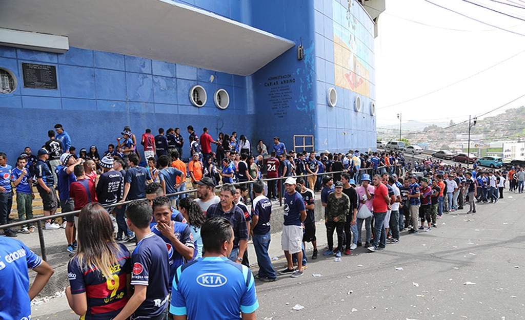 Σοκ στην Ονδούρα! Πέντε νεκροί σε γήπεδο!