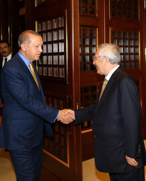 Επίσκεψη της Φενέρμπαχτσε στον Ερντογάν (photos)