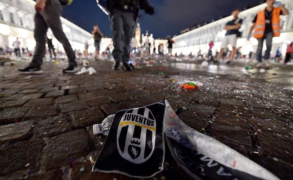 Champions League: Τρόμος στο Τορίνο! Εκατοντάδες τραυματίες κατά τη διάρκεια του τελικού!