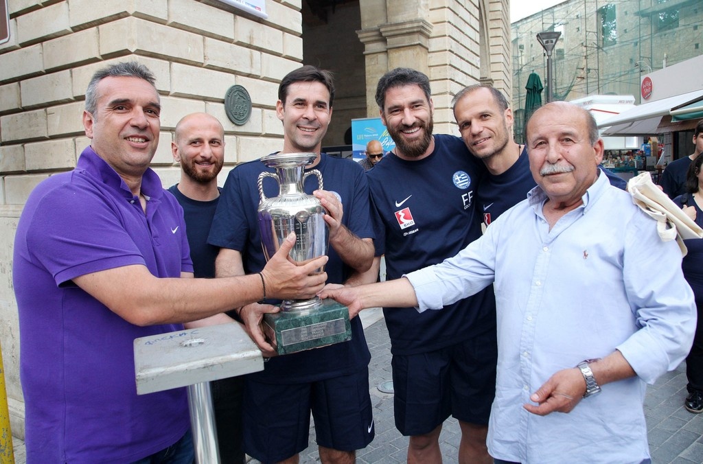 «Γιορτή για τον κόσμο και μήνυμα αλληλεγγύης» (photos)