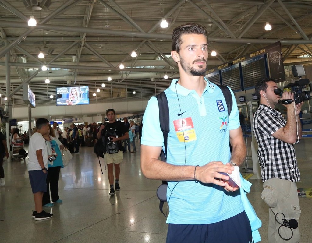 Ελλάδα: Πέταξε για Βοσνία με τους… αποκλεισμένους