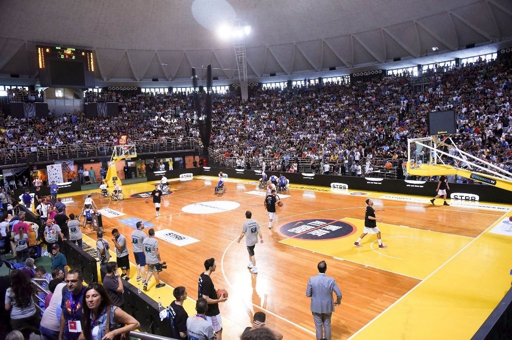 «Πνίγηκε» το Αλεξάνδρειο για το Antetokounbros Event 2017! (photos)