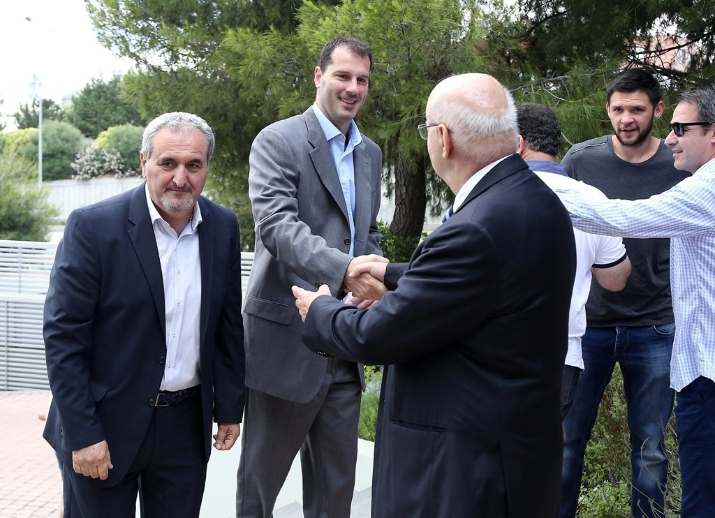 Βασιλακόπουλος: «Μια ομάδα ξεκινά από τους παίκτες»