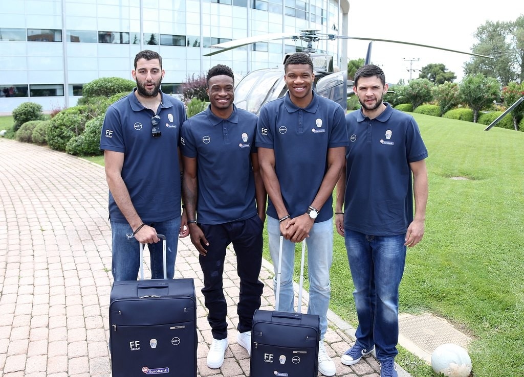 Βασιλακόπουλος: «Μια ομάδα ξεκινά από τους παίκτες»