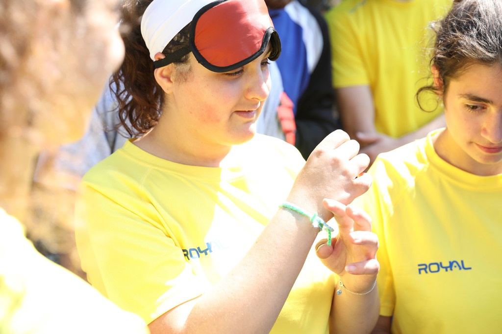 Football for Friendship: Ο Τάκης Φύσσας και οι δύο πρεσβευτές δίπλα στο Σωματείο ΑΜΕΑ «Κεραυνός»