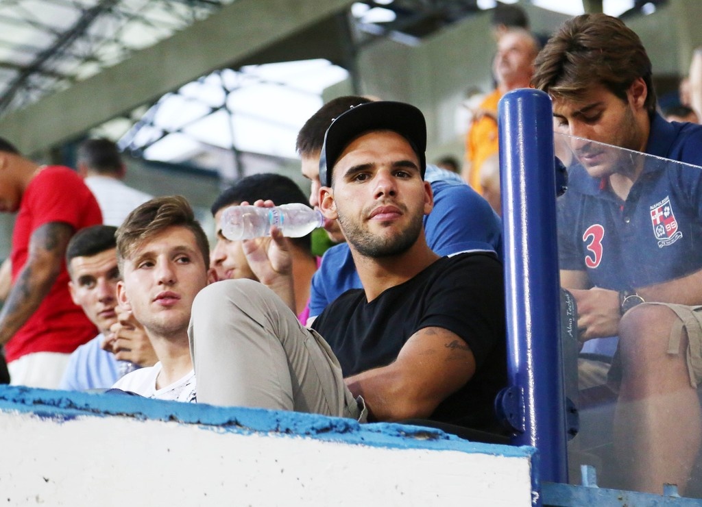 Ολυμπιακός: Στη Νέα Σμύρνη ο Ταχτσίδης (photos)