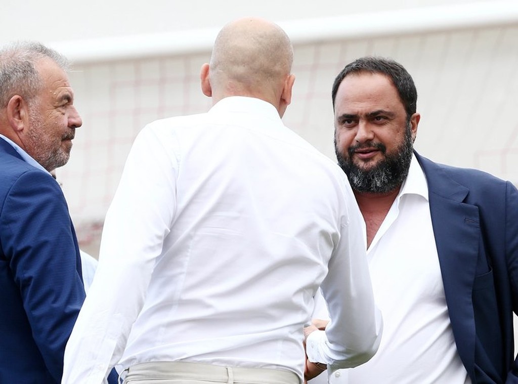 Ολυμπιακός: Αγιασμός παρουσία Μαρινάκη (photos)