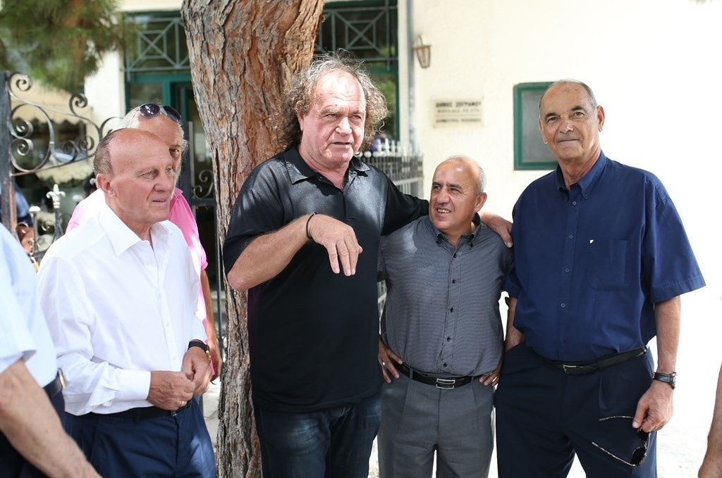 Ολυμπιακός: Ύστατο χαίρε στον Μπέμπη