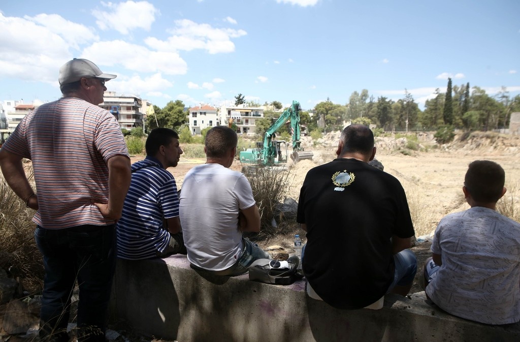 Έπιασαν δουλειά οι μπουλντόζες για την «Αγιά Σοφιά» (photos)