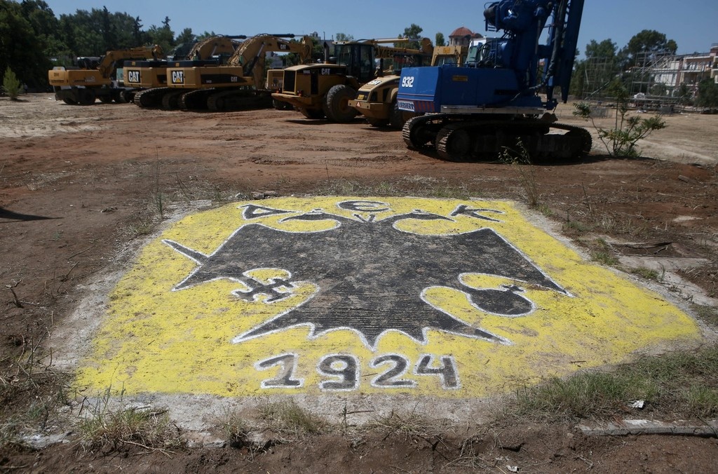 Έπιασαν δουλειά οι μπουλντόζες για την «Αγιά Σοφιά» (photos)