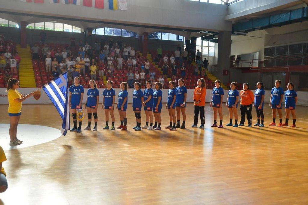 Γιατί Έλληνας γεννιέσαι…