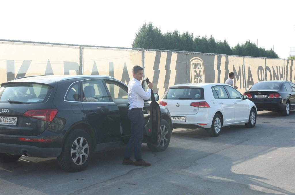 ΠΑΟΚ: Οι πρώτες στιγμές του Λουτσέσκου στη Ν. Μεσημβρία (photos)