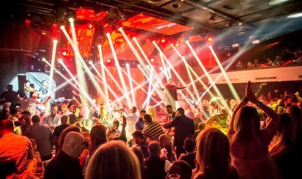 Η εντυπωσιακή πρεμιέρα του Νίκου Μακρόπουλου στο Frangelico (pics)