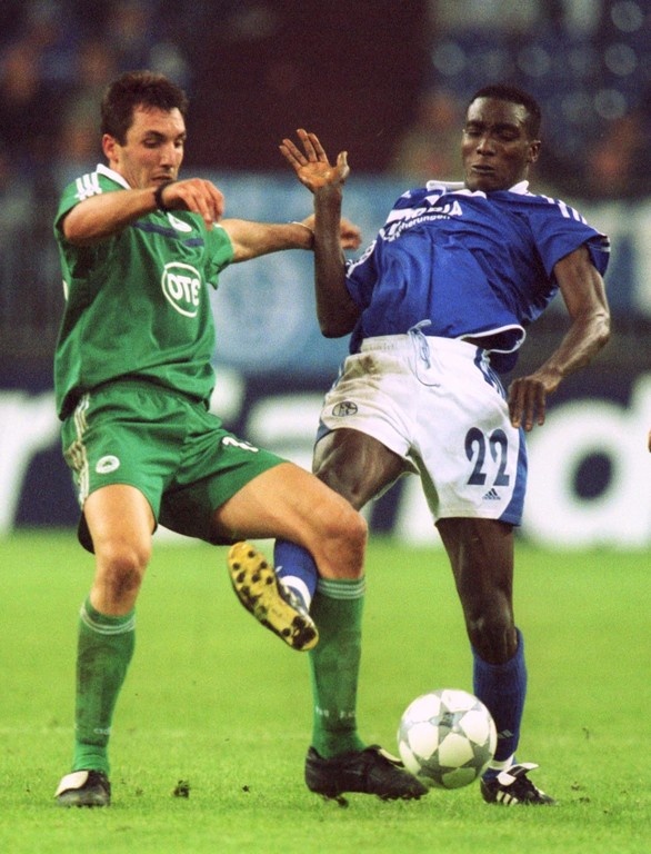 Τα «πράσινα» εγκαίνια στην Σάλκε! (pics+vid)