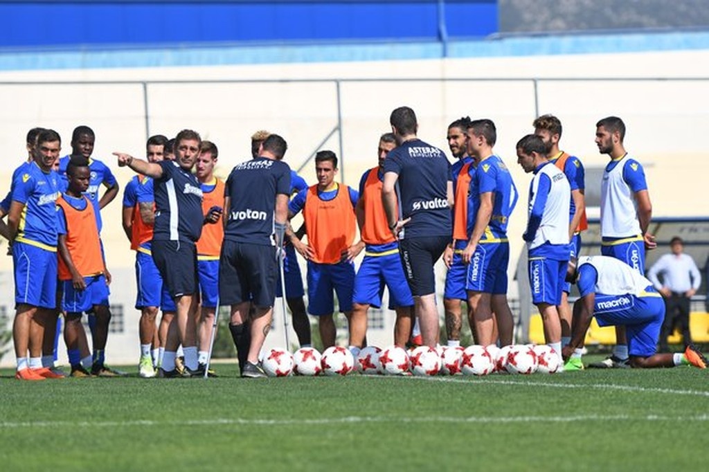 Αστέρας Τρίπολης: Η πρώτη προπόνηση του Παντελίδη! (pics)