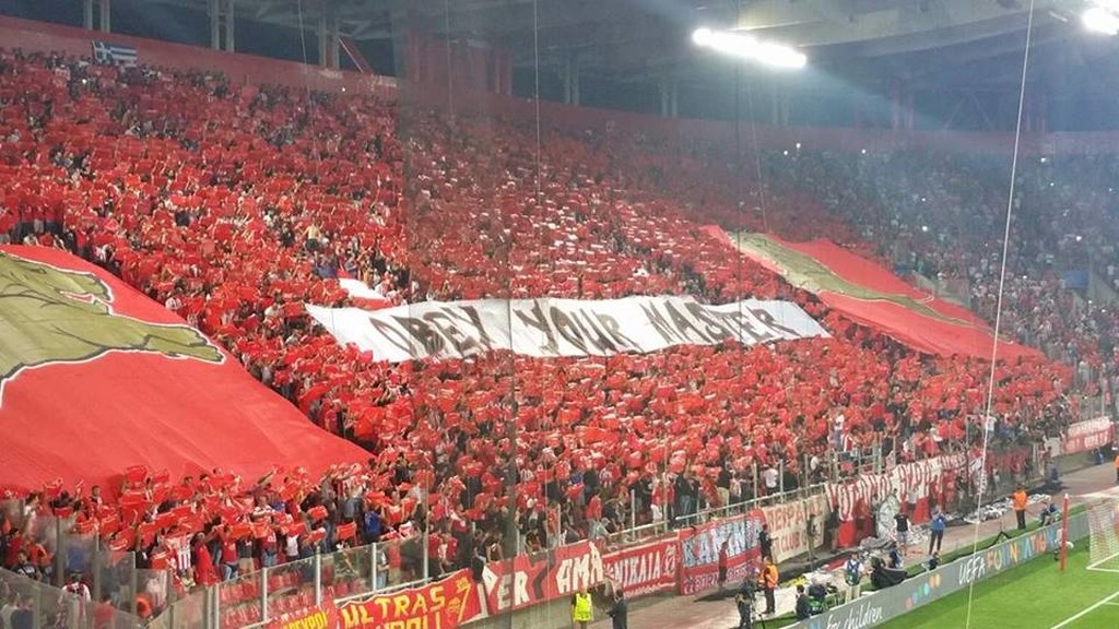 Το εντυπωσιακό κορεό στο Ολυμπιακός-Σπόρτινγκ Λισαβόνας (vid, pics)