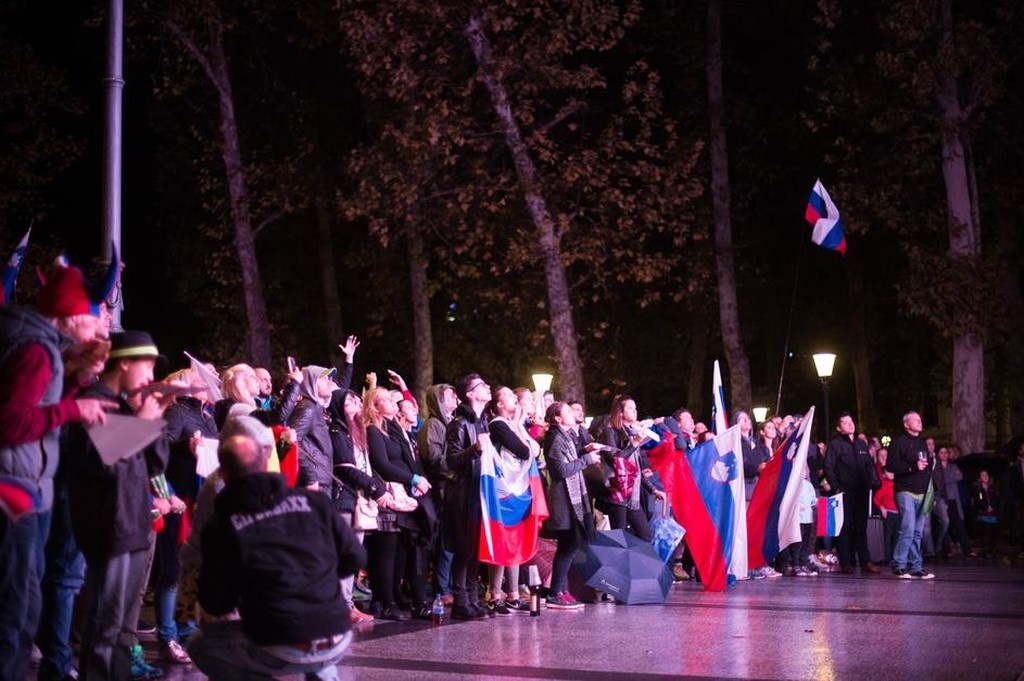 Ευρωμπάσκετ 2017: Τρελοί πανηγυρισμοί στην Σλοβενία για τον τίτλο (photos+videos)