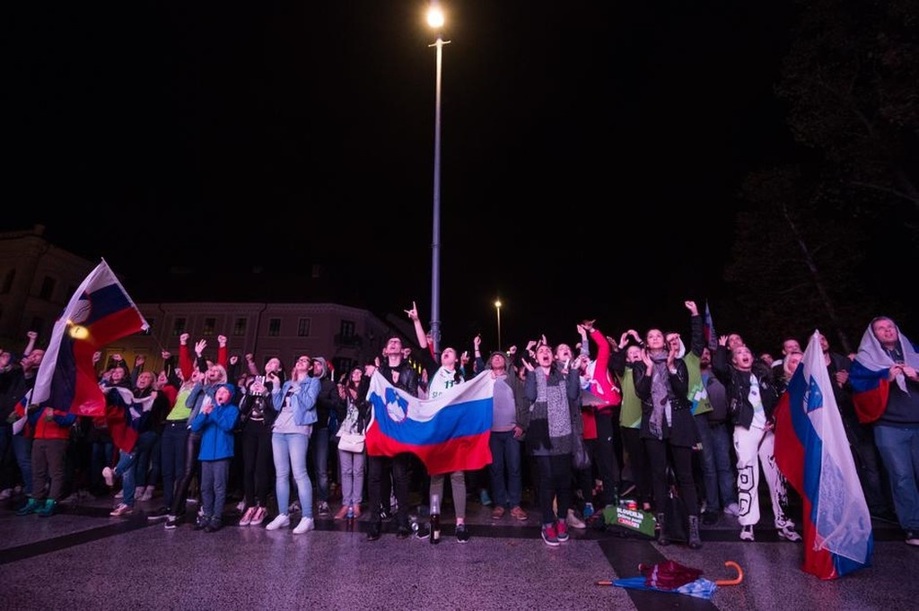 Ευρωμπάσκετ 2017: Τρελοί πανηγυρισμοί στην Σλοβενία για τον τίτλο (photos+videos)