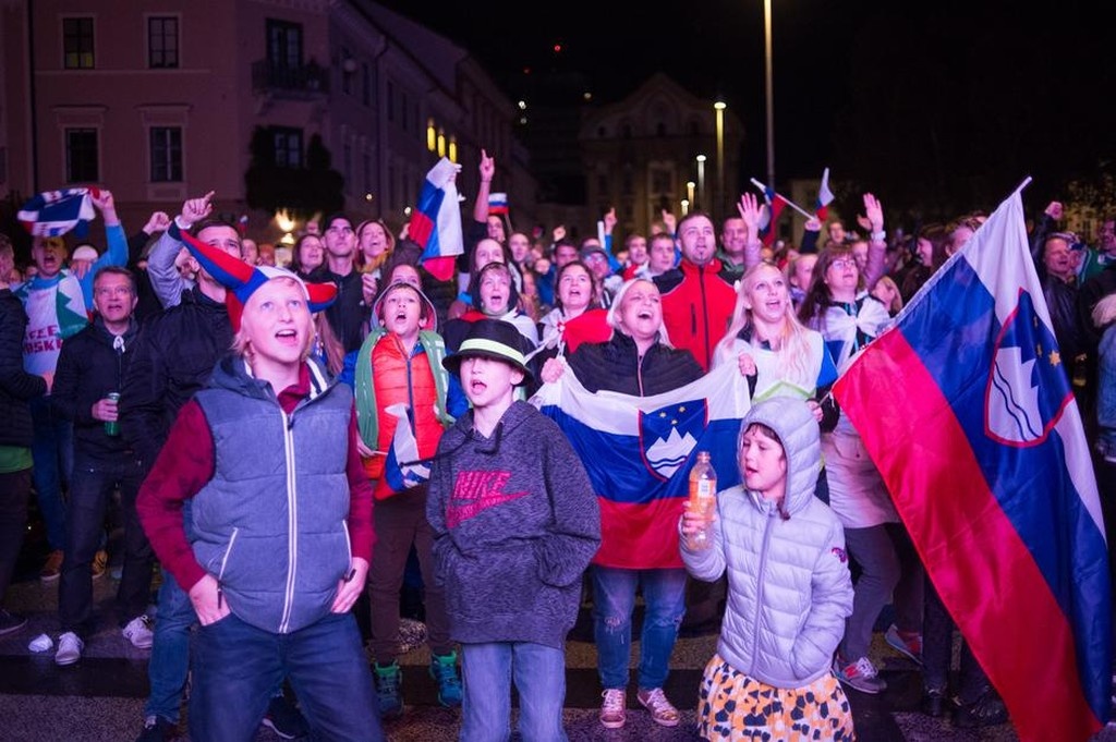 Ευρωμπάσκετ 2017: Τρελοί πανηγυρισμοί στην Σλοβενία για τον τίτλο (photos+videos)