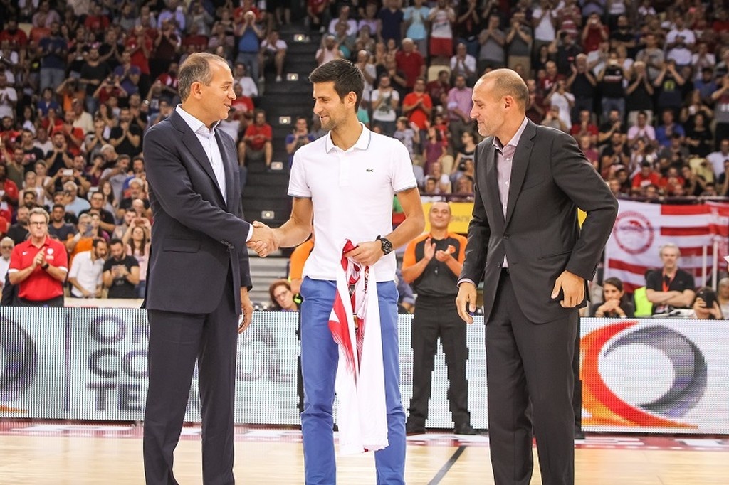 Ο Τζοκοβιτς πήρε τη φανέλα με το «7» και μίλησε στα... ελληνικά