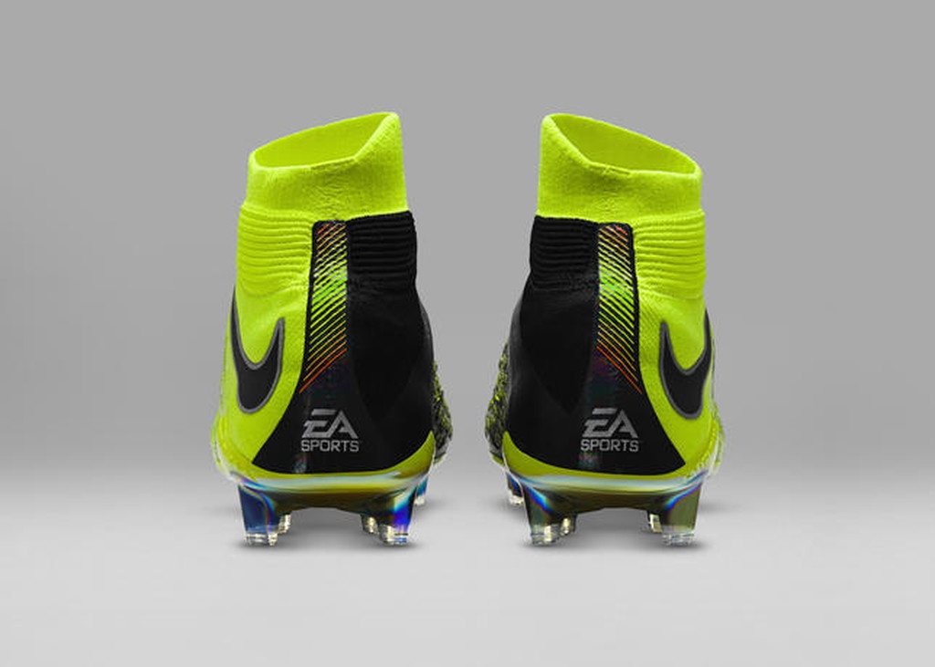 HYPERVENOM 3 ΑΠΟ ΤΗ NIKE ΚΑΙ ΤΗΝ EA SPORTS