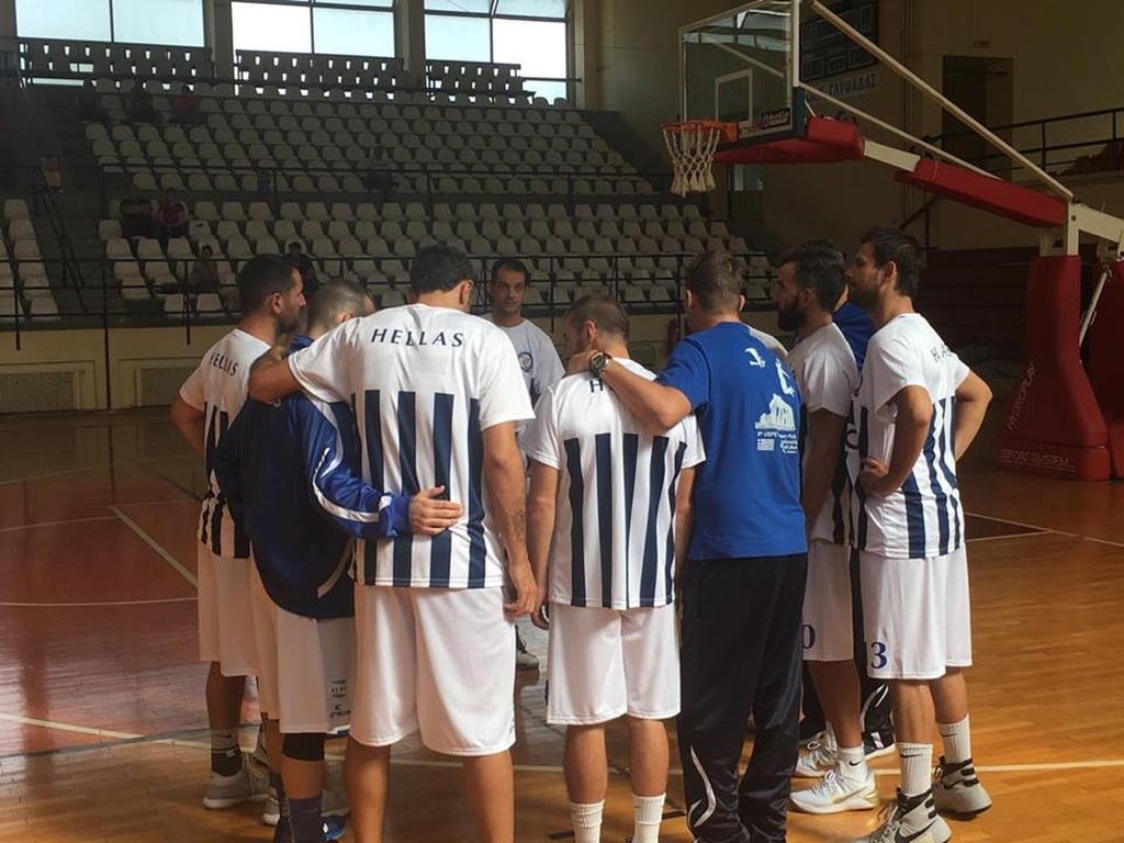 Με το δεξί η Ελλάδα