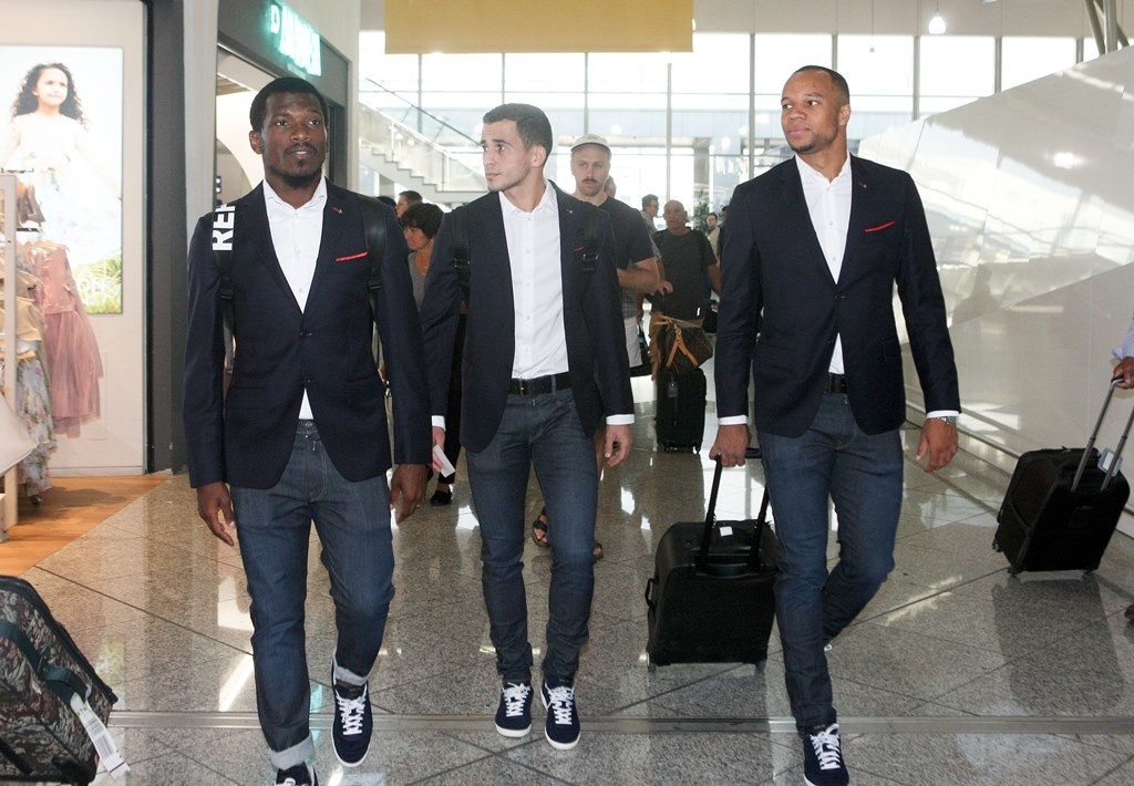 Ολυμπιακός: «Πέταξε» για Ιταλία (photos)