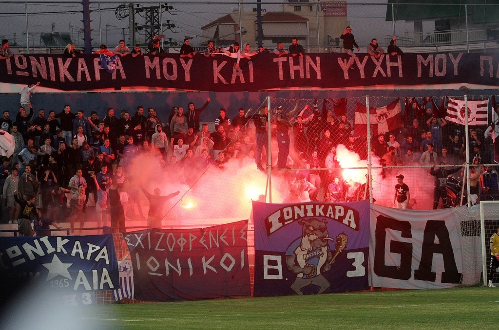 Προοδευτική-Ιωνικός: Η «Γρ. Λαμπράκη» ξανά στις φλόγες! (pics+vids)